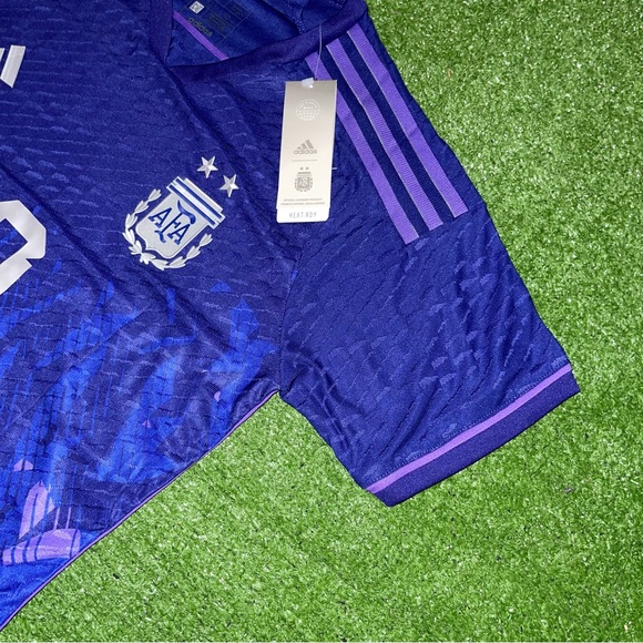 Adidas Leo Messi Authentic 2022-2023 Men’s Away Soccer Jersey🆕 - Picture 4 of 15